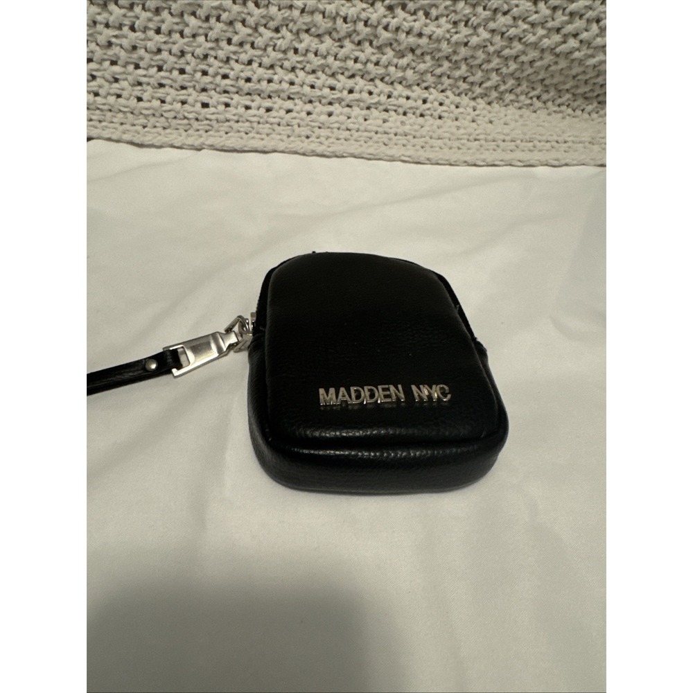 Madden NYC Change Purse Black